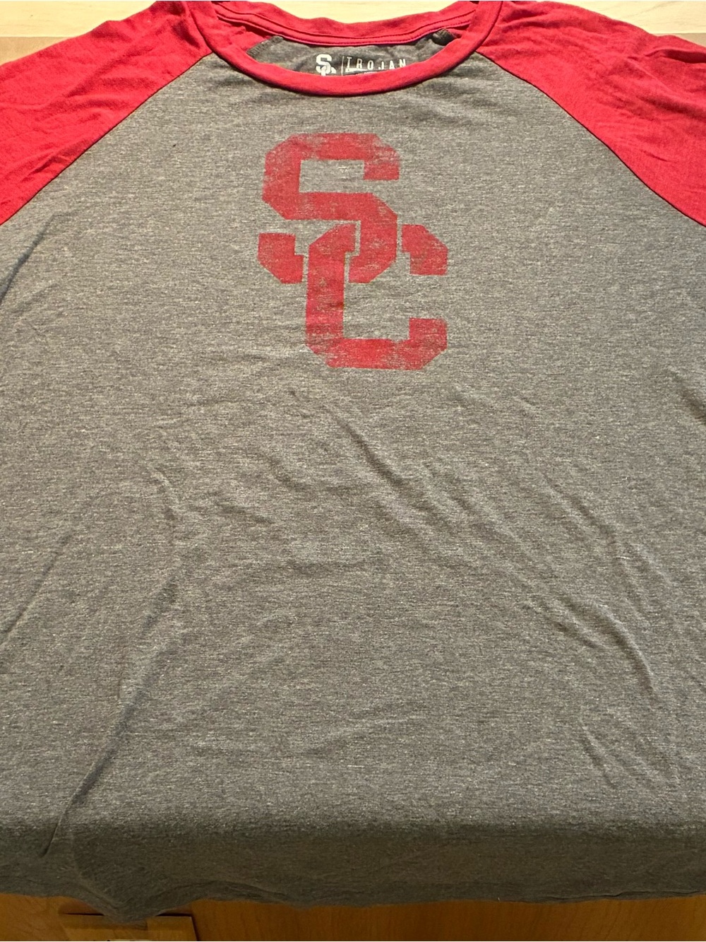 USC Trojans NCAA Women’s 3/4-Sleeve Tee Size XL 50% Cotton/50% Polyester